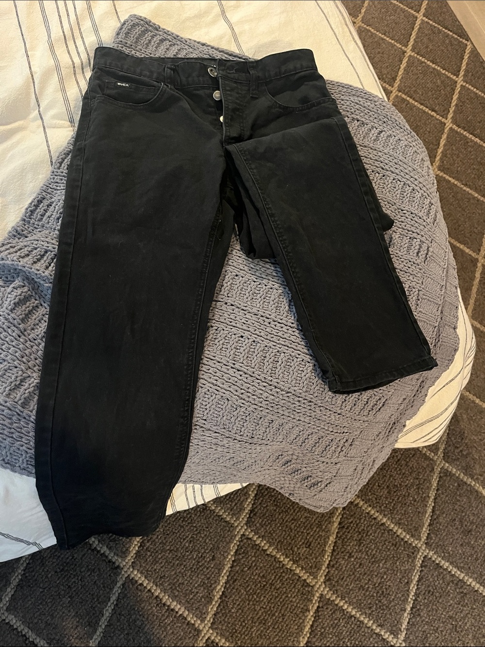 Men’s “Stay RVCA pant,” black jeans (sz 28)